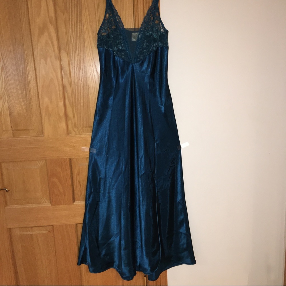 Vintage Victoria’s Secret turquoise satin lace w/mesh slip nightgown maxi dress